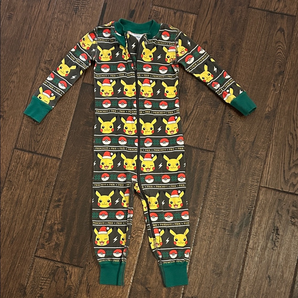 Hanna Andersson Pikachu - Christmas Pattern
